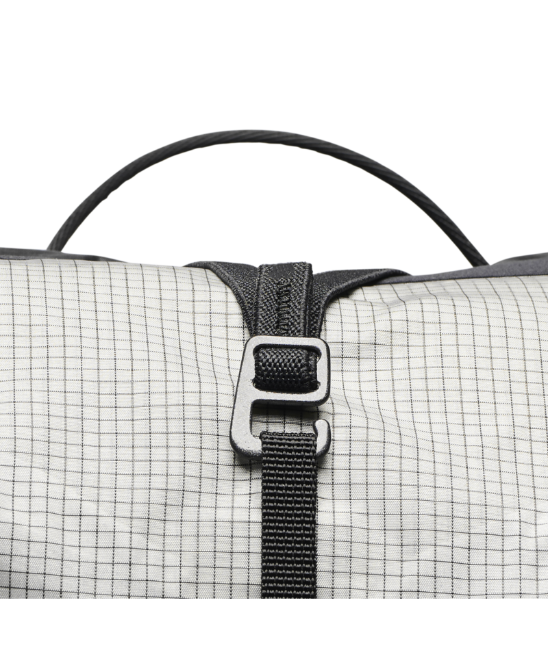 BLACK DIAMOND - DISTANCE 8 BACKPACK