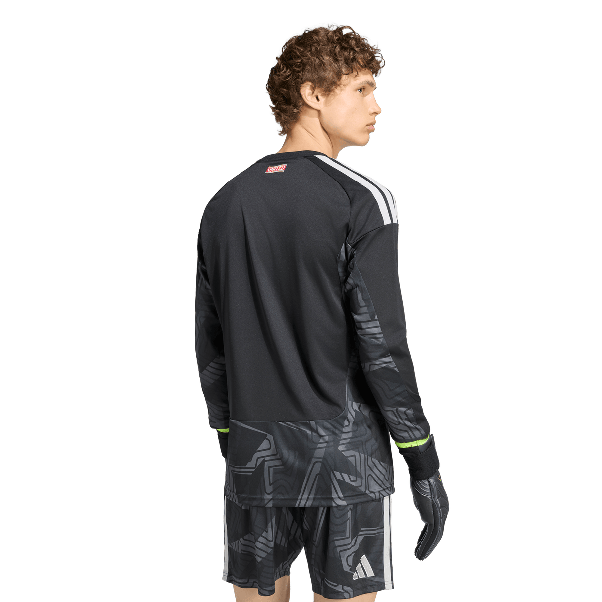 ADIDAS - Manchester United 26/27 Goalkeeper Jersey Longsleeve - Uomo - Black - image 4