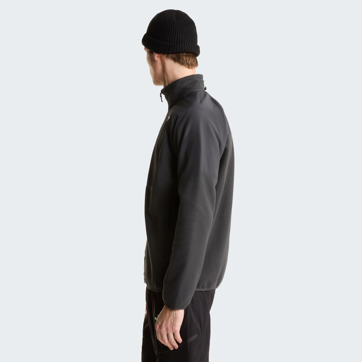 tnf_asset:NF0A89JGU8M-ALT2