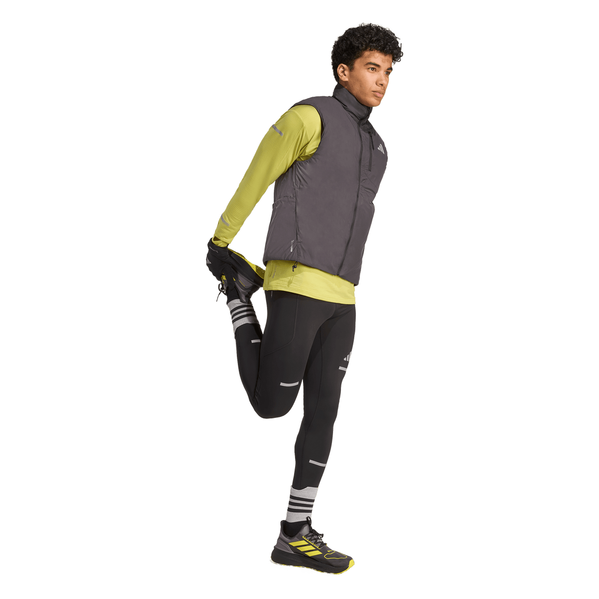 ADIDAS - Adi365 Running CLIMAWARM Vest - Uomo - Black - image 4