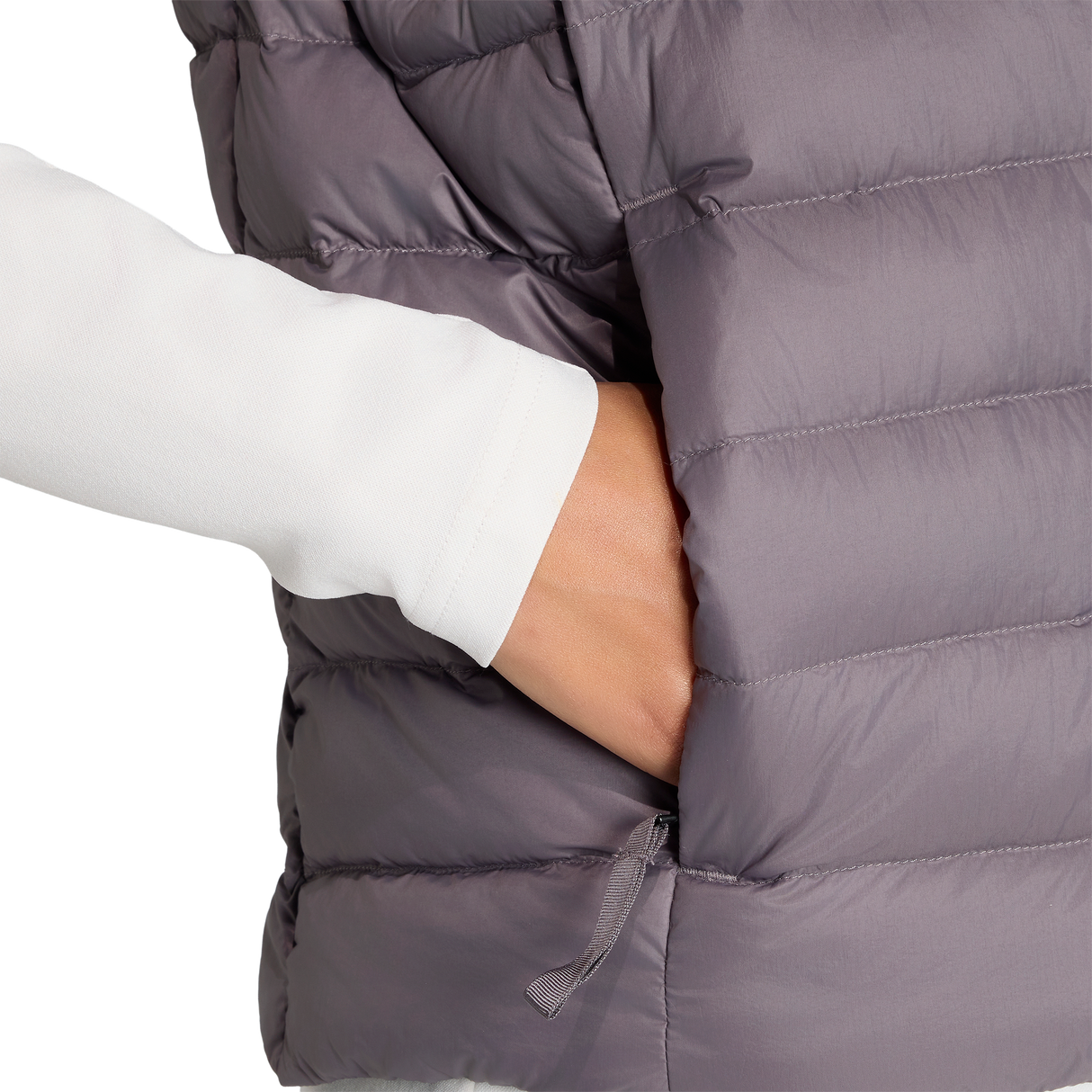 ADIDAS - Audi Revolut Formula One Team 2026 Engineers & Marketing Padded Vest - Donna - Black - image 7