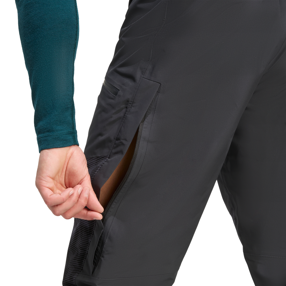 ADIDAS - Pantaloni TERREX Xperior Hybrid PRIMEKNIT CLIMAPROOF+ - Uomo - Black - image 4