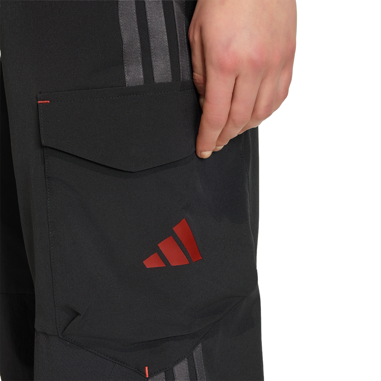 ADIDAS - Audi Revolut Formula One Team 2026 Mechanics Pants - Donna - Black - image 5