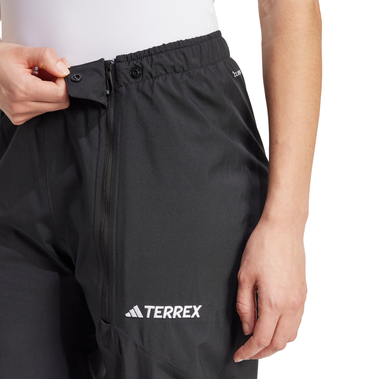 ADIDAS - Pantaloni Antipioggia TERREX Multi CLIMAPROOF A Due Strati - Donna - Black - image 5