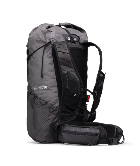 BLACK DIAMOND - BETA LIGHT 30 BACKPACK