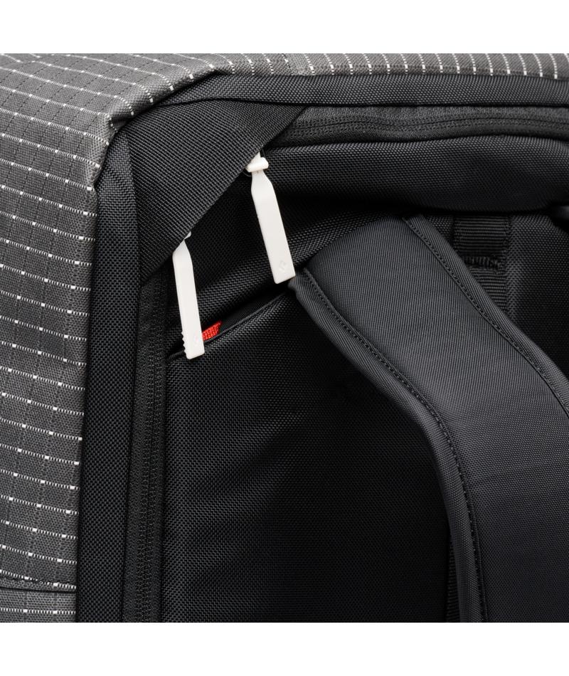 BLACK DIAMOND - STONEHAULER 40 L TRAVEL PACK