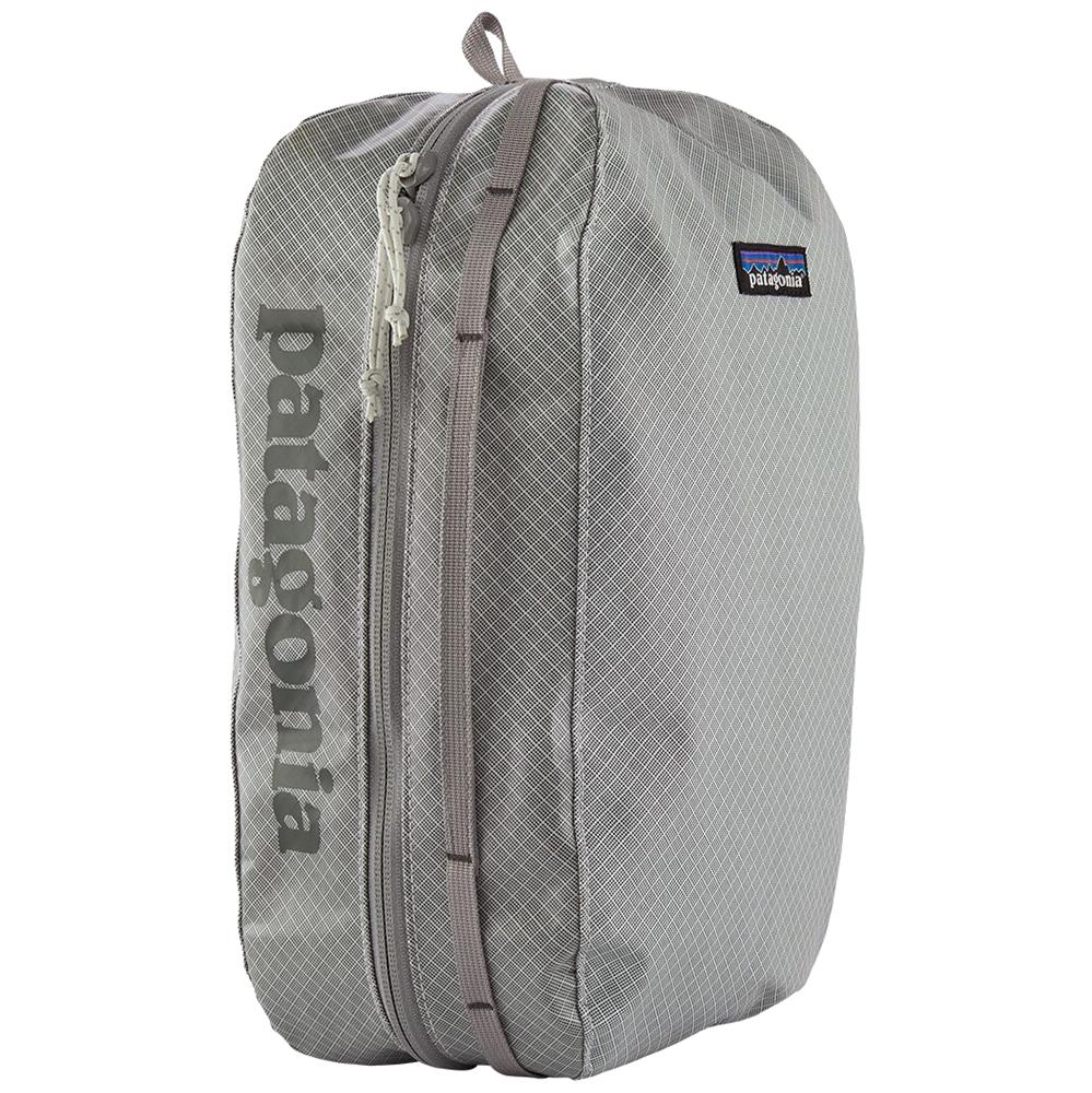 Patagonia Black Hole Cube - large