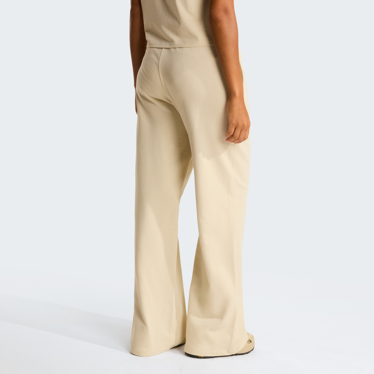tnf_asset:NF0A8GQZDOM-ALT3