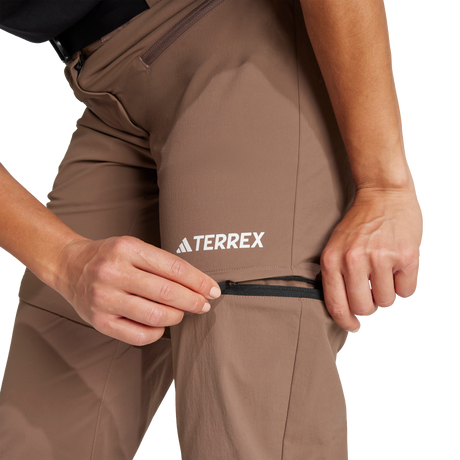 ADIDAS - Pantaloni Da Hiking TERREX Utilitas Zip-Off - Donna - image 9