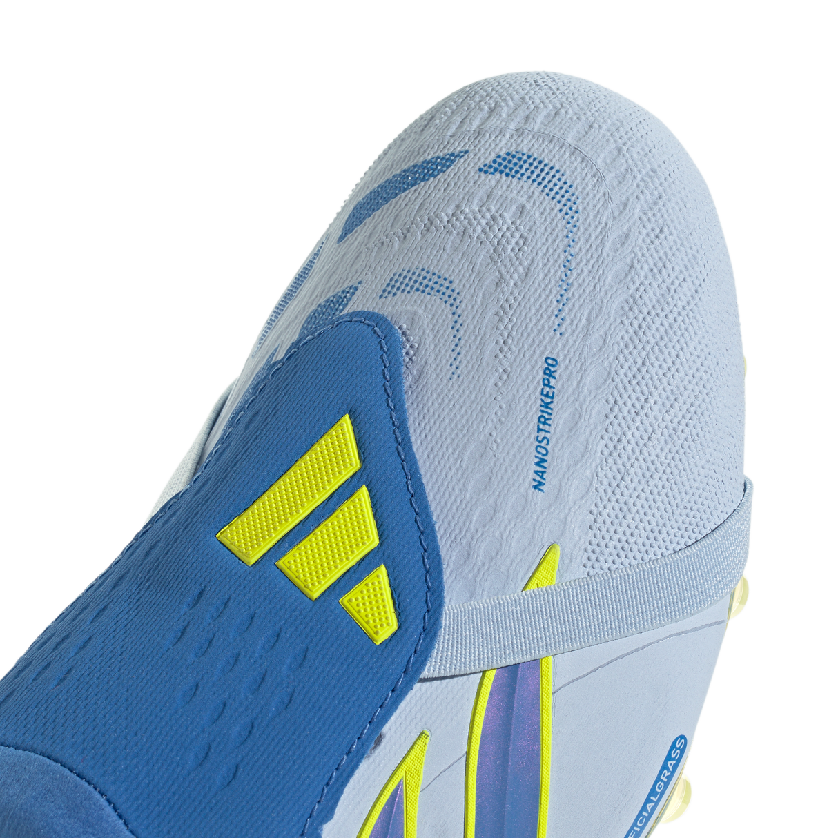 ADIDAS - Scarpa Da Calcio Predator Pro Con Linguetta Ripiegabile Per Superfici In Erba Artificiale - image 7