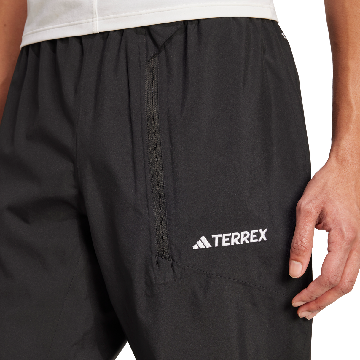 ADIDAS - Pantaloni Antipioggia TERREX Multi CLIMAPROOF 2.0 A Due Strati - Uomo - Black - image 5