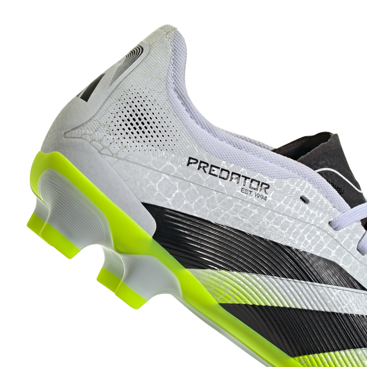ADIDAS - Scarpe Predator Pro Multi-Superficie - White - image 8