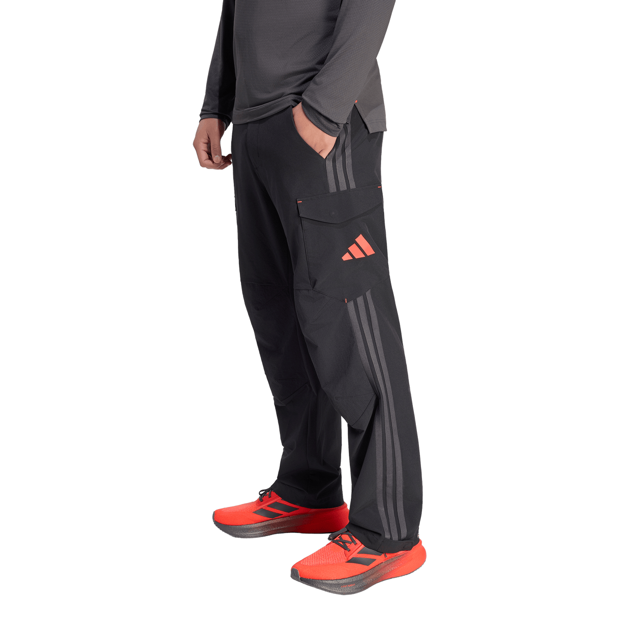 ADIDAS - Audi Revolut Formula One Team 2026 Mechanics Pant - Uomo - Black - image 2