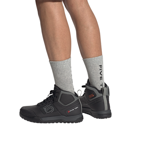 ADIDAS - Five Ten Impact Pro Mid Mountain Bike Shoes - Uomo - Black - image 2