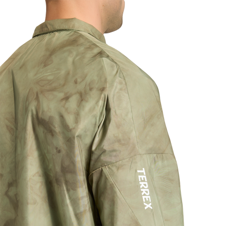 ADIDAS - TERREX Multi Spray Dye Clima365 Wind Jacket - Uomo - image 16