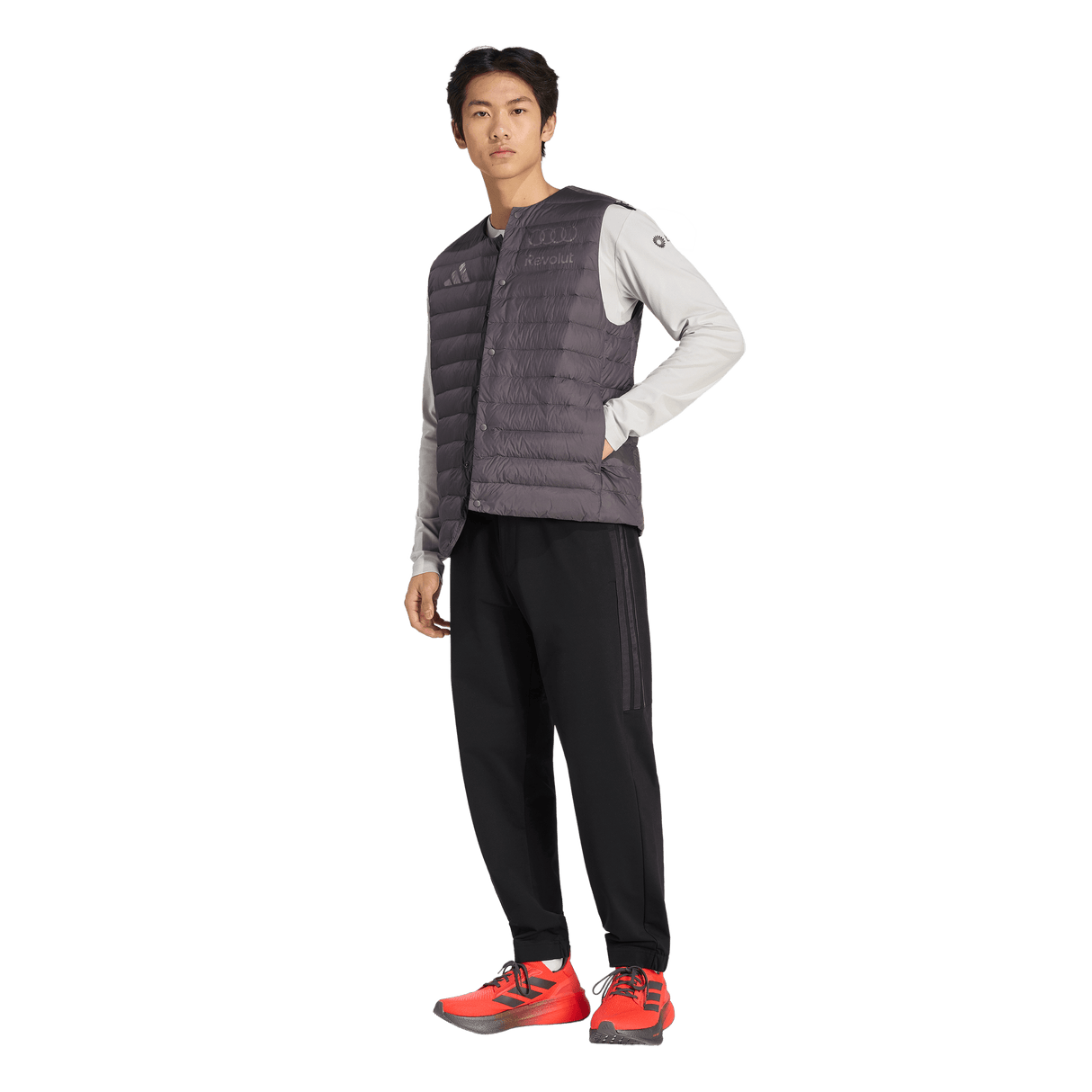 ADIDAS - Audi Revolut Formula One Team 2026 Engineers & Marketing Padded Vest - Uomo - Black - image 5