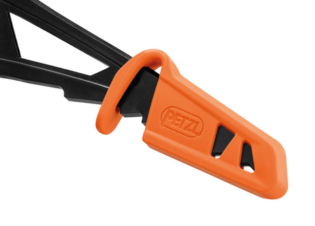 U084AA00-PICK-AND-SPIKE-PROTECTION-focus-1